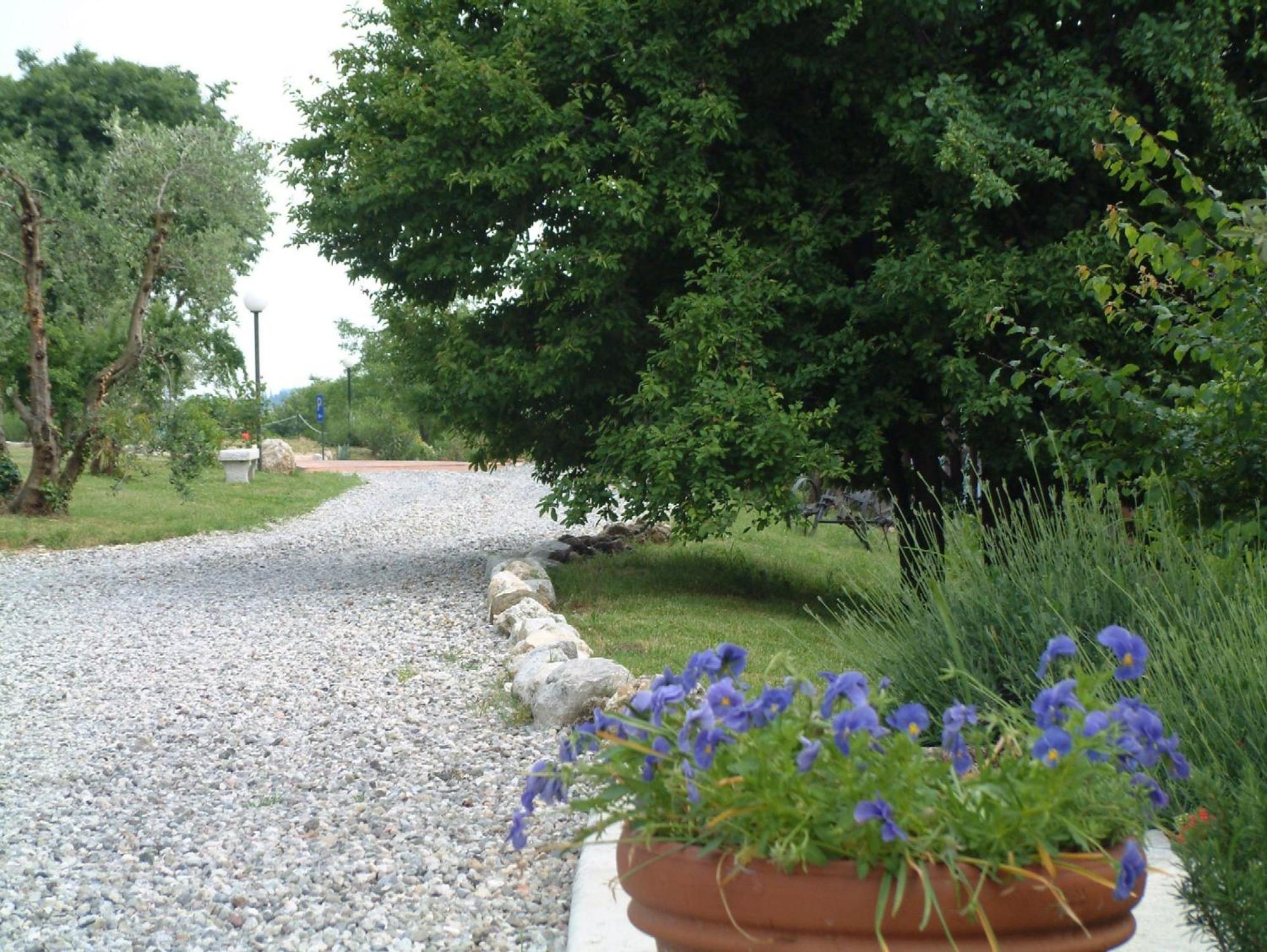 Agriturismo Renzano garden apartments Saló Exterior foto