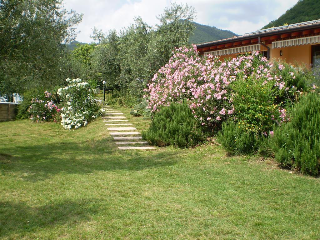 Agriturismo Renzano garden apartments Saló Exterior foto